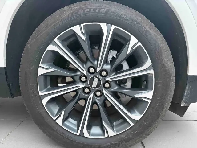 Cadillac XT5 — Фото автомобиля 5