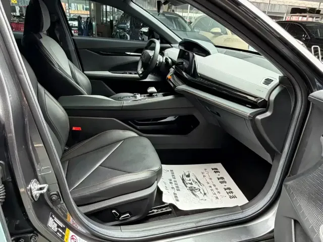 Changan Changan UNI-V 2022 1.5T Smart Pilot Edition — Фото автомобиля 7
