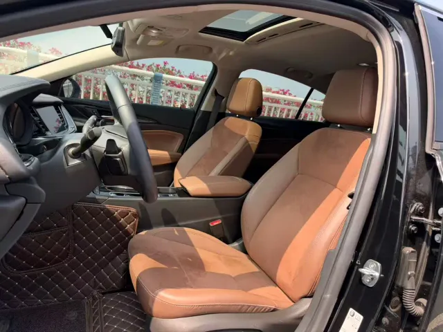 Buick Regal — Фото автомобиля 11
