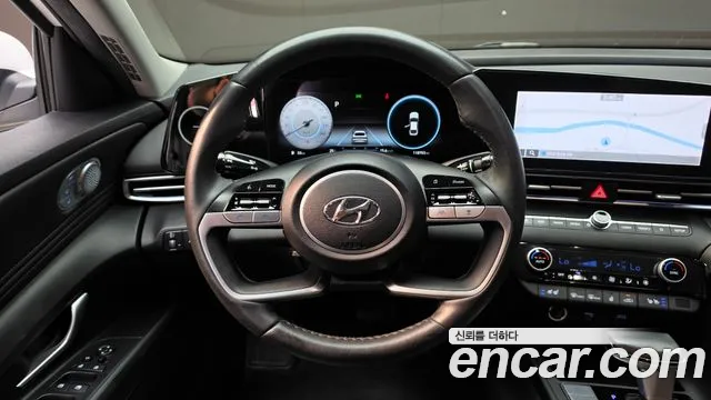 Hyundai Avante CN7 — Фото автомобиля 19