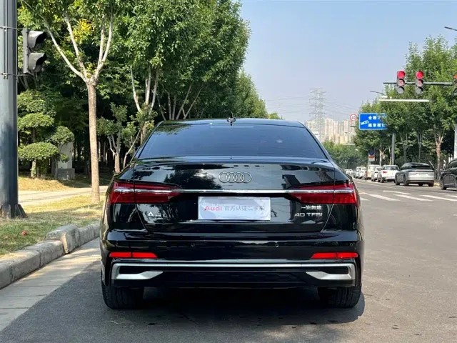 Audi A6L — Фото автомобиля 5