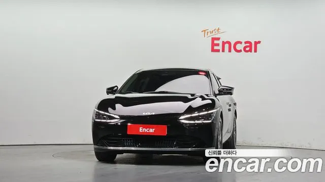 Kia EV6 — Фото автомобиля 3