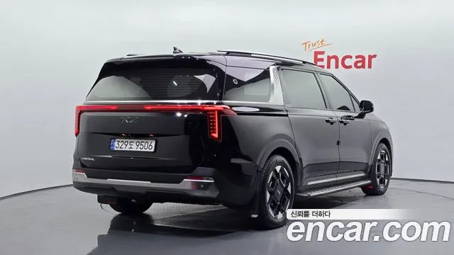Kia Canival Новый Carnival 4 поколение Бензин 9 мест Noblesse — Фото автомобиля 2