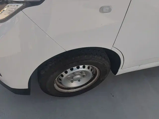 Wuling Yangguang — Фото автомобиля 22