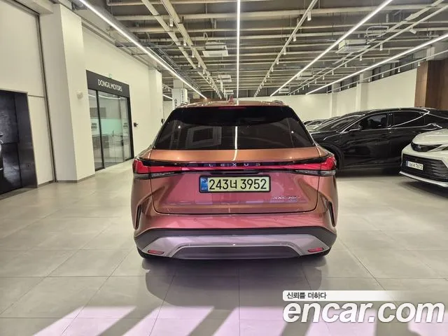 Lexus RX RX450h+ 5th Gen — Фото автомобиля 4