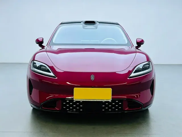 Shangjie Z7 — Фото автомобиля 2