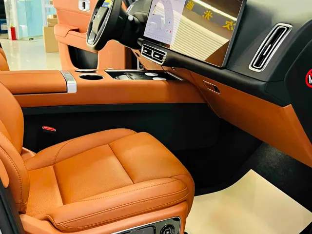Li Auto L7 — Фото автомобиля 5