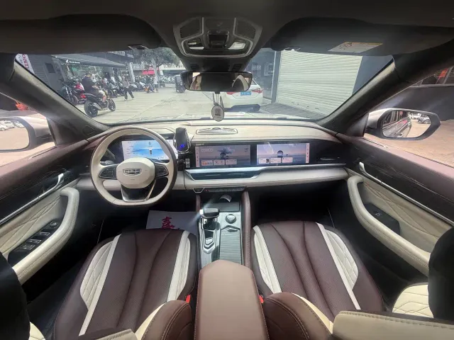 Geely Xingyue L — Фото автомобиля 11