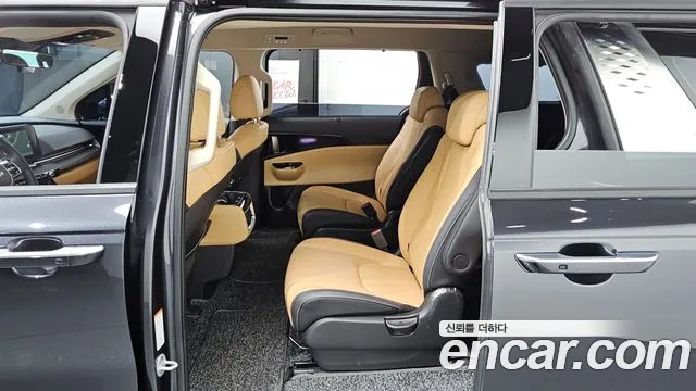 Kia Canival Carnival 4 поколение Дизель 9 мест Signature — Фото автомобиля 12