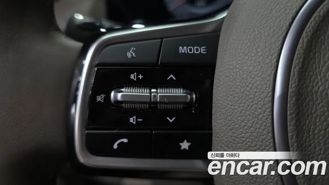 Kia Canival Carnival 4 поколение Бензин 7 мест Hi-Limousine — Фото автомобиля 7