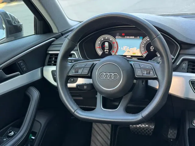 Audi A4L — Фото автомобиля 10
