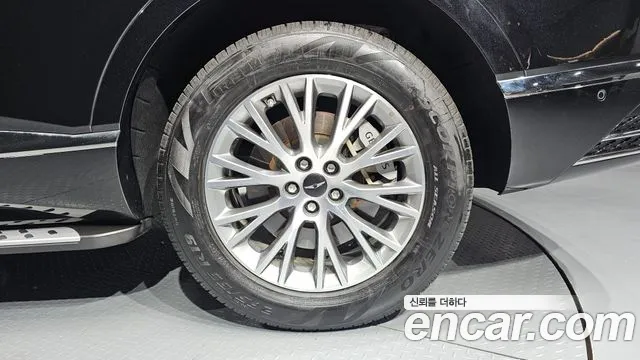 Genesis GV80 2.5T Бензин AWD — Фото автомобиля 20