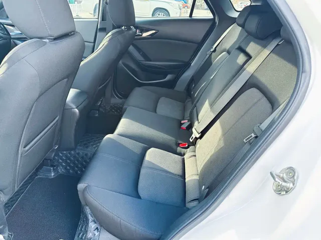 Mazda CX-4 — Фото автомобиля 8