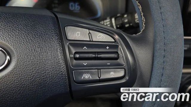 Hyundai Venue — Фото автомобиля 21