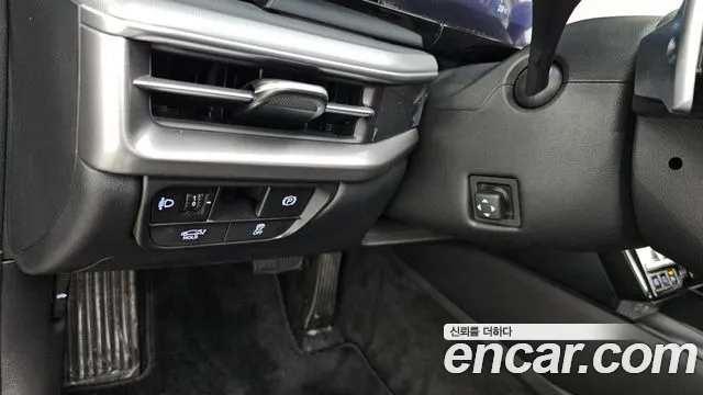 Hyundai Grandeur GN7 — Фото автомобиля 26