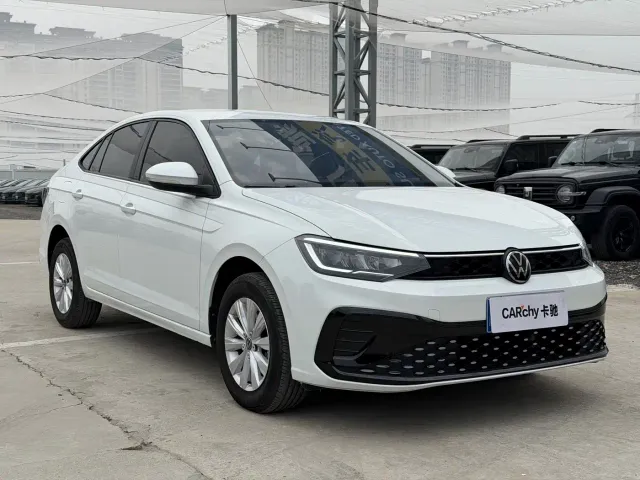 Volkswagen Lavida — Фото автомобиля 3