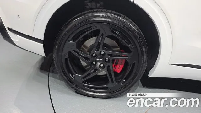 Genesis GV70 3.5T Бензин AWD — Фото автомобиля 5