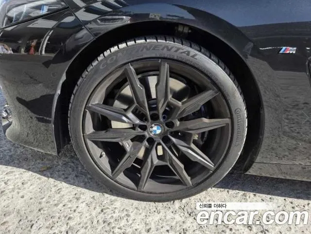 BMW 8 Series G15 — Фото автомобиля 4