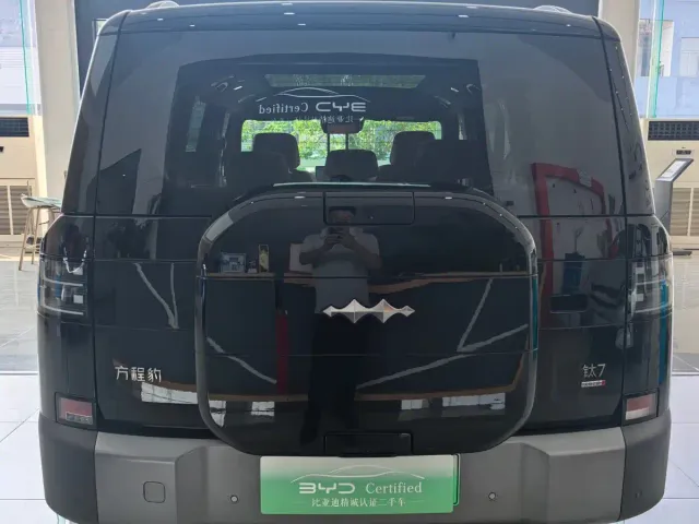 BYD FangChengBao Titanium 7 — Фото автомобиля 7