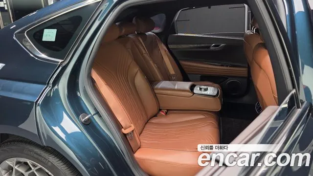Genesis G80 Бензин 2.5 турбо AWD — Фото автомобиля 9