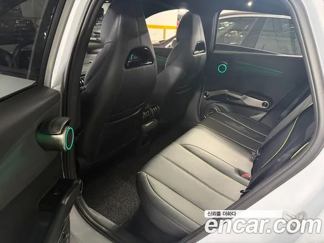 BYD Atto 3 — Фото автомобиля 17