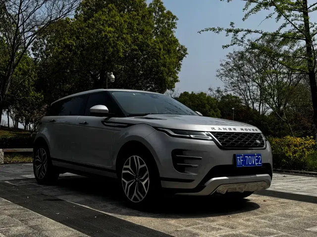Land Rover Range Rover Evoque — Фото автомобиля 2