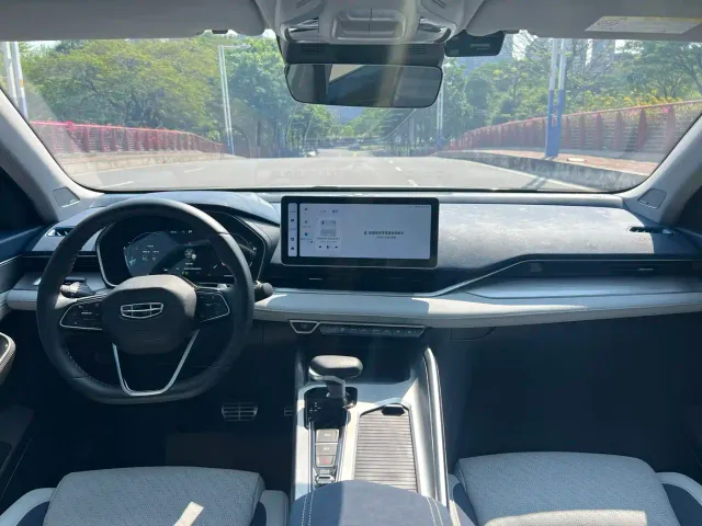 Geely Xingrui — Фото автомобиля 17