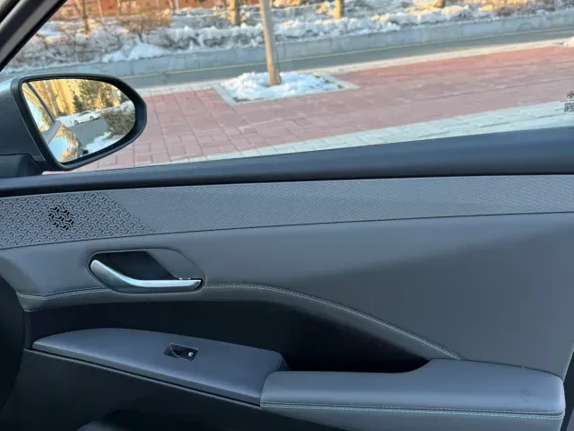 BYD Qin PLUS — Фото автомобиля 30