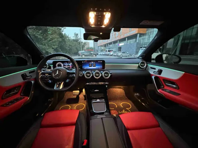Mercedes-Benz A-Class AMG — Фото автомобиля 8