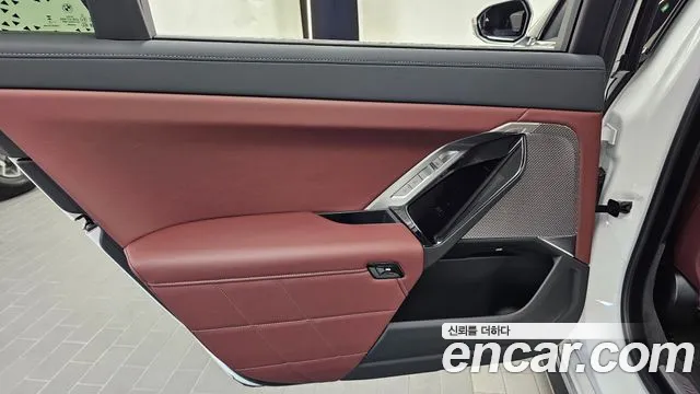 BMW 7 Series — Фото автомобиля 14