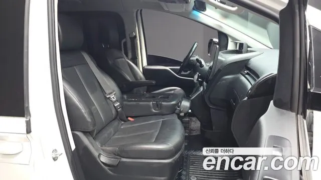 Hyundai Staria Staria Tourer 9 мест — Фото автомобиля 25