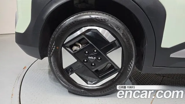 Kia EV3 — Фото автомобиля 19