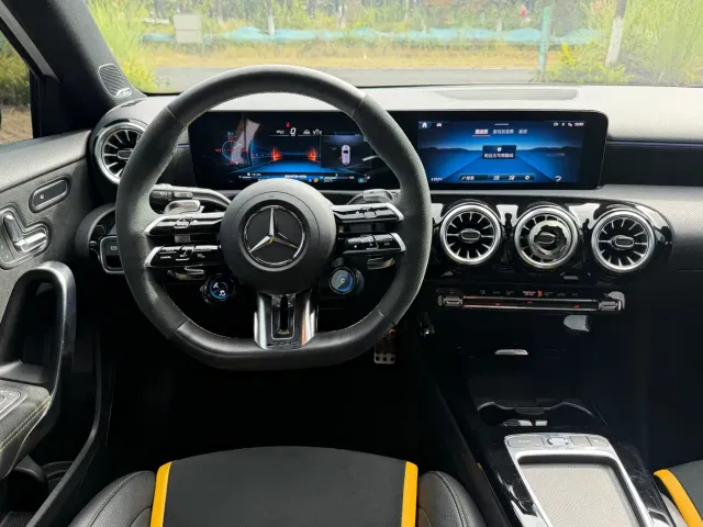 Mercedes-Benz A-Class AMG — Фото автомобиля 9