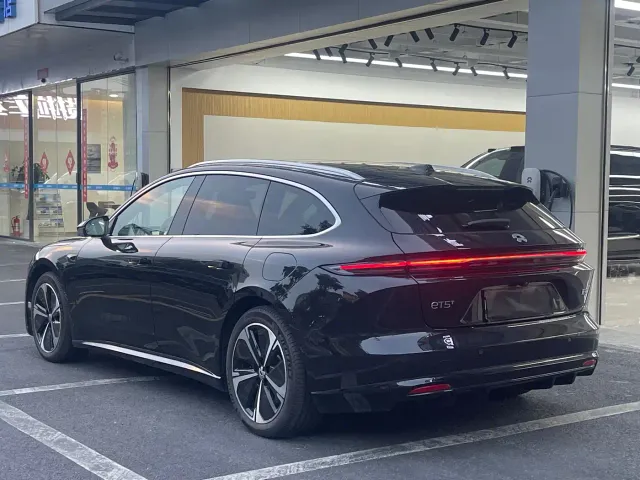 Nio ET5 Touring — Фото автомобиля 7