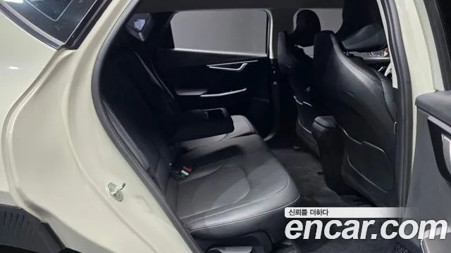 Kia EV6 — Фото автомобиля 12
