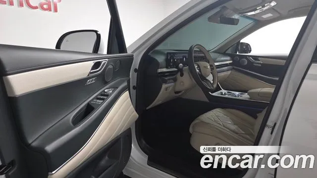 Genesis GV80 — Фото автомобиля 15