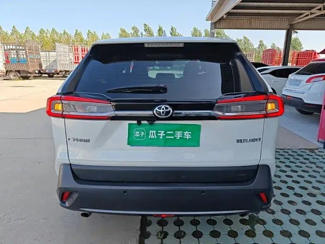 Toyota Wildlander — Фото автомобиля 3
