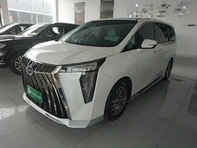 Фотография автомобиля — GAC Trumpchi M8