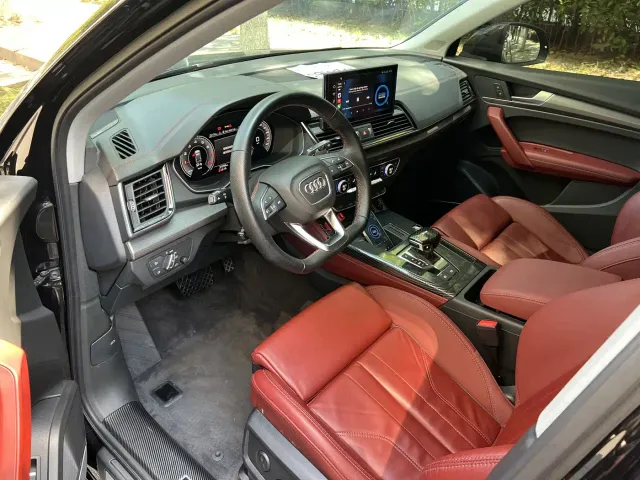 Audi Q5L — Фото автомобиля 5