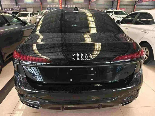 Audi A6L — Фото автомобиля 4