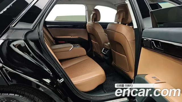 Hyundai Grandeur GN7 — Фото автомобиля 18