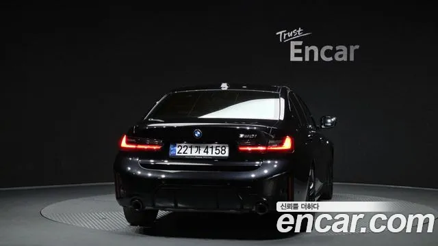 BMW 3-Series 3 серия (G20) 320i M Sport — Фото автомобиля 3