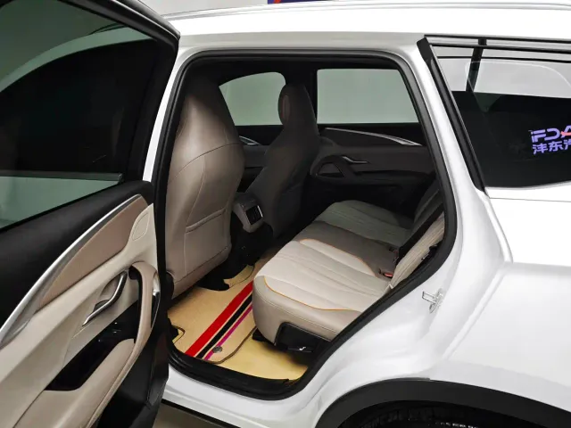 BYD Song Pro — Фото автомобиля 17
