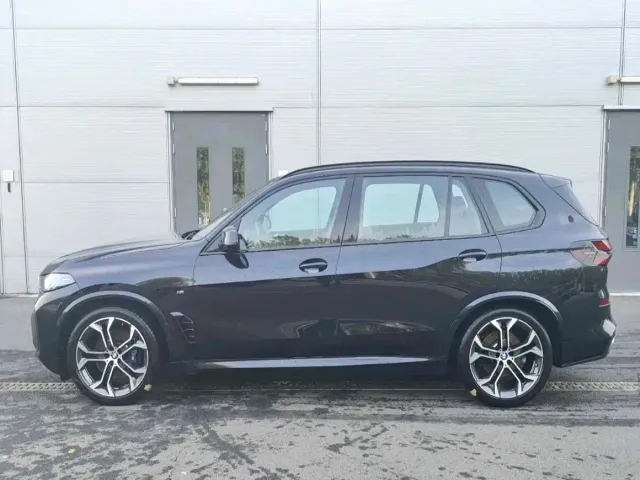 BMW X5 — Фото автомобиля 4