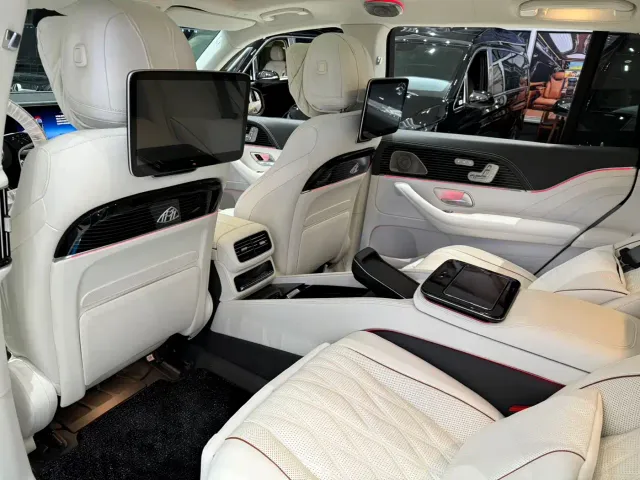 Mercedes-Benz GLS-Class — Фото автомобиля 14