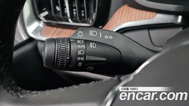 Вольво S60 S60 третьего поколения B5 Ultimate Bright — Фото автомобиля 14