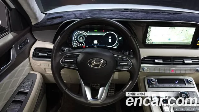 Hyundai Palisade Palisade Дизель 2.2 2WD — Фото автомобиля 13