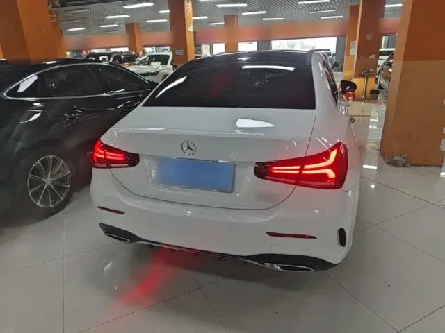 Mercedes-Benz A-Class — Фото автомобиля 5