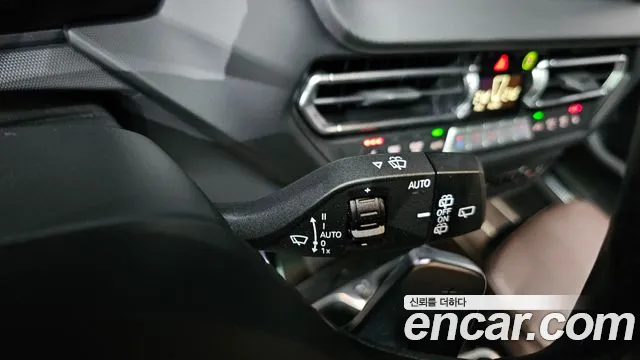 BMW 1 Series F40 — Фото автомобиля 14