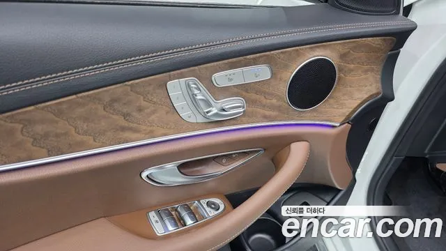 Mercedes-Benz E-Class W213 — Фото автомобиля 27